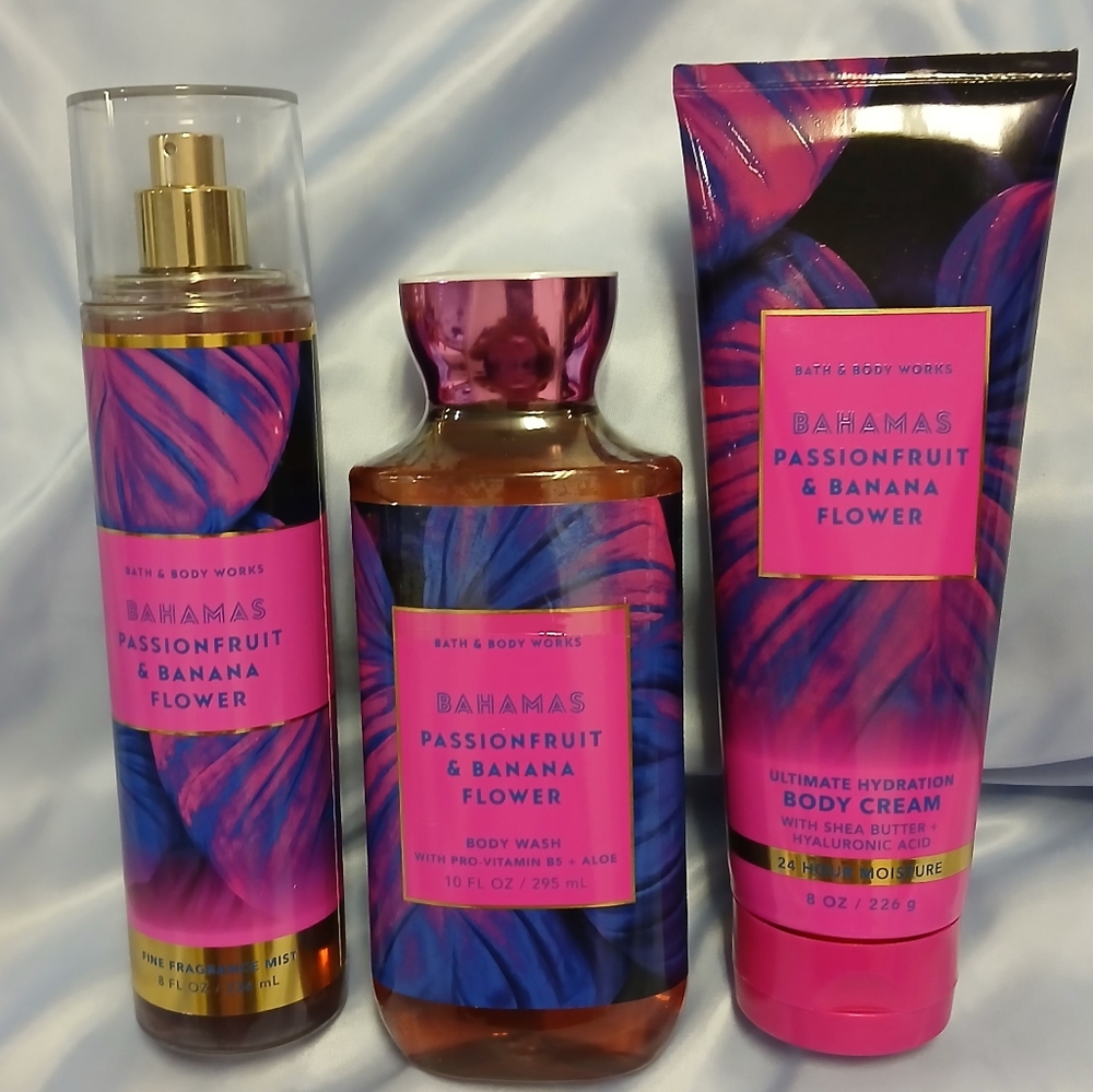 Bath & Body Works Bahamas Passionfruit & Banana Flower Collection